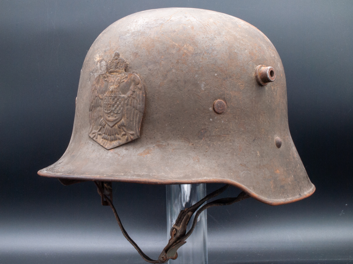 ドイツ産　ヨーロッパミヤマ　67mm Yugoslavian M17* – Steel Helmets of the World Wars